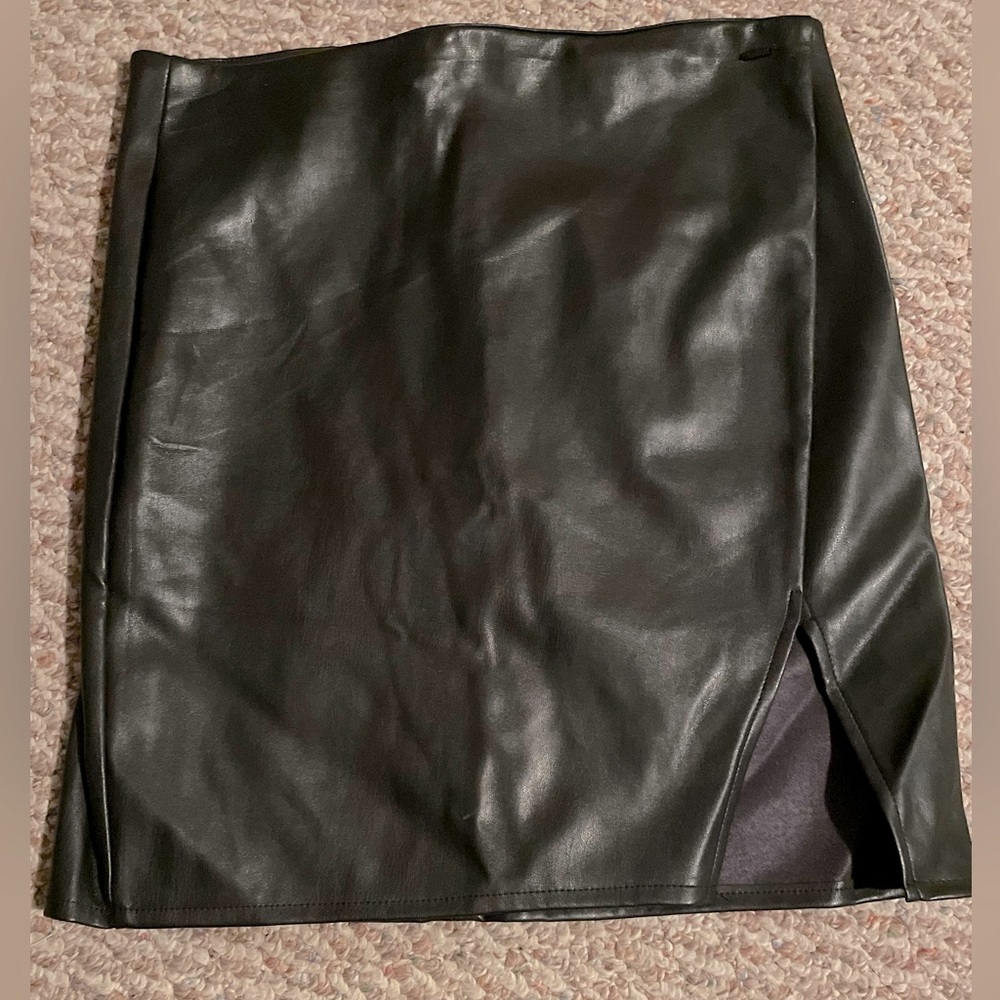 GUESS faux leather black mini skirt